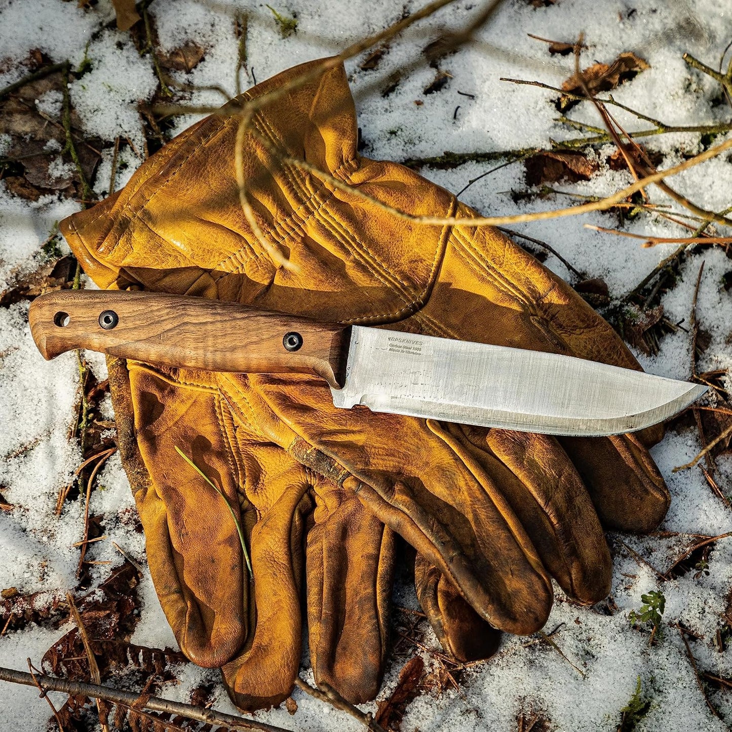 KD Hunting Knife Bushcraft Knife with Leather Sheath and Firestarter