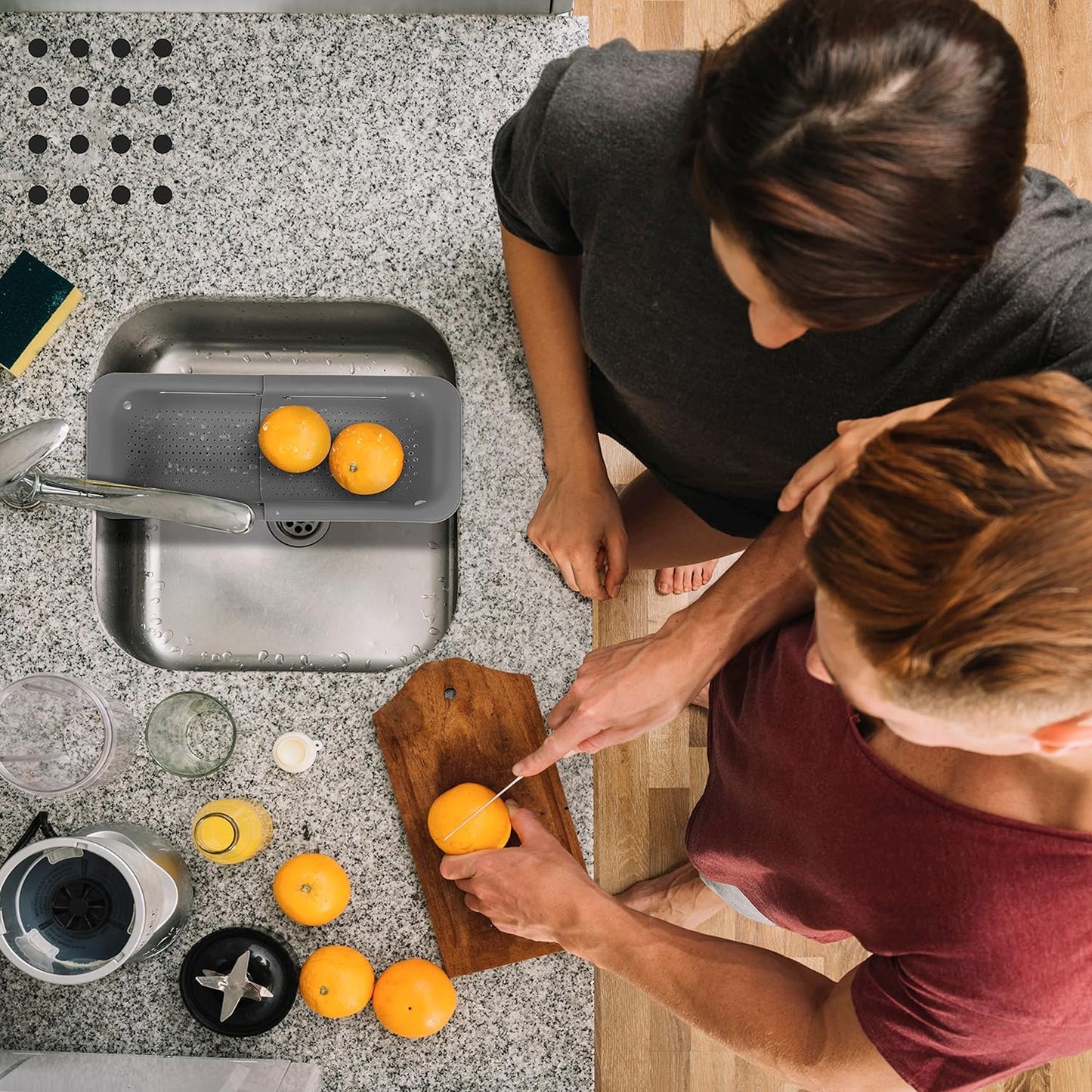 KD Collapsible Colander Over the Sink Extendable Strainers and Colanders