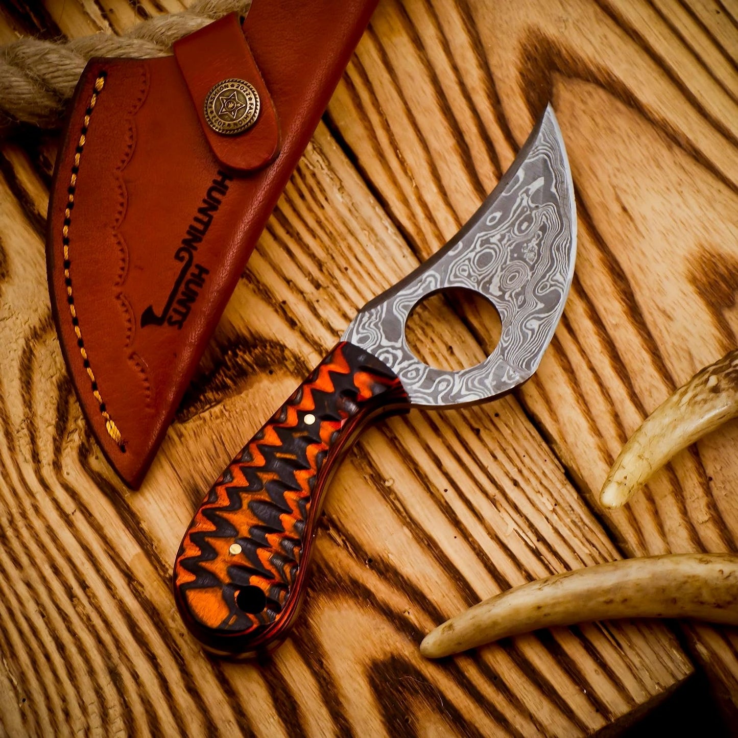 KD Hunting Knife Damascus Steel Knife with Custom Leather Sheath