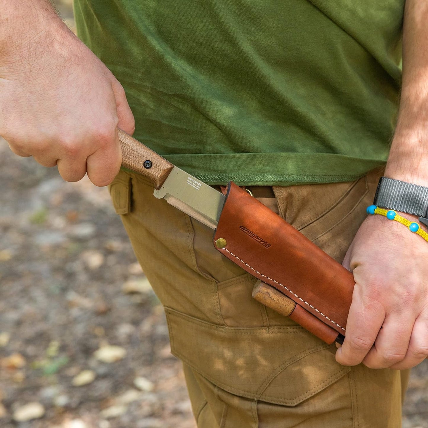 KD Hunting Knife Bushcraft Knife with Leather Sheath and Firestarter